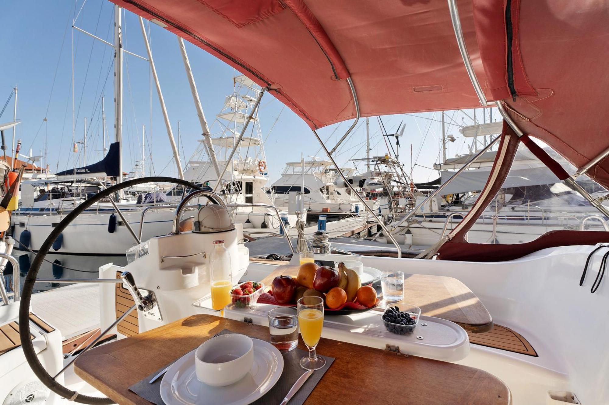 Hotel Pato Lucas Sail Boat San Sebastián de la Gomera Exterior foto